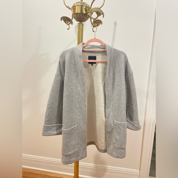 Blazer - Picture 3 of 5